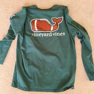 Vineyard Vines tee